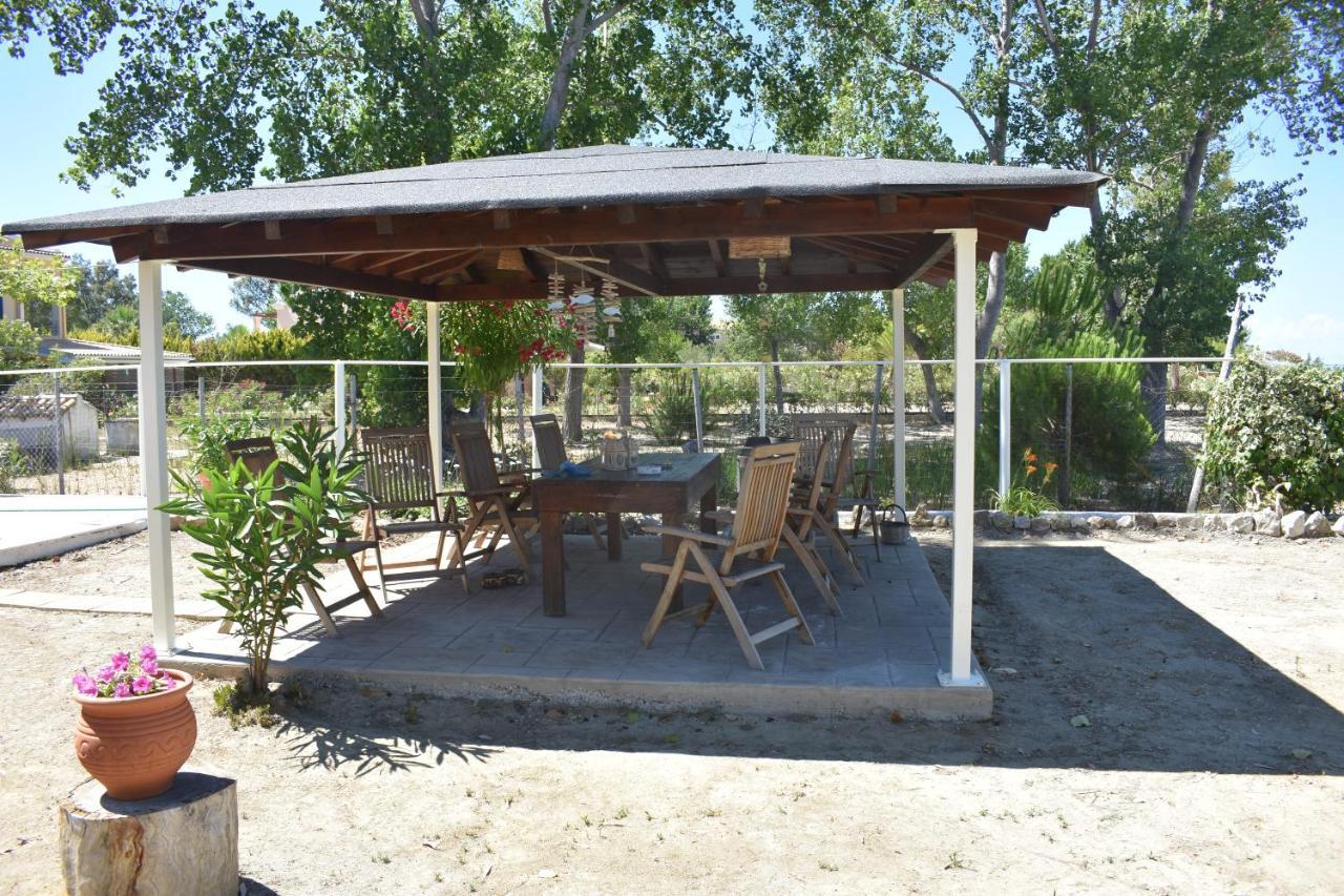 Bouka Beachfront Bungalows Ágios Nikólaos Extérieur photo